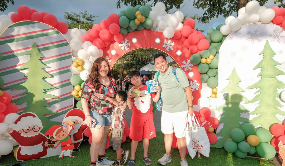 It was indeed a merry moment for families to get together and celebrate this festive season.