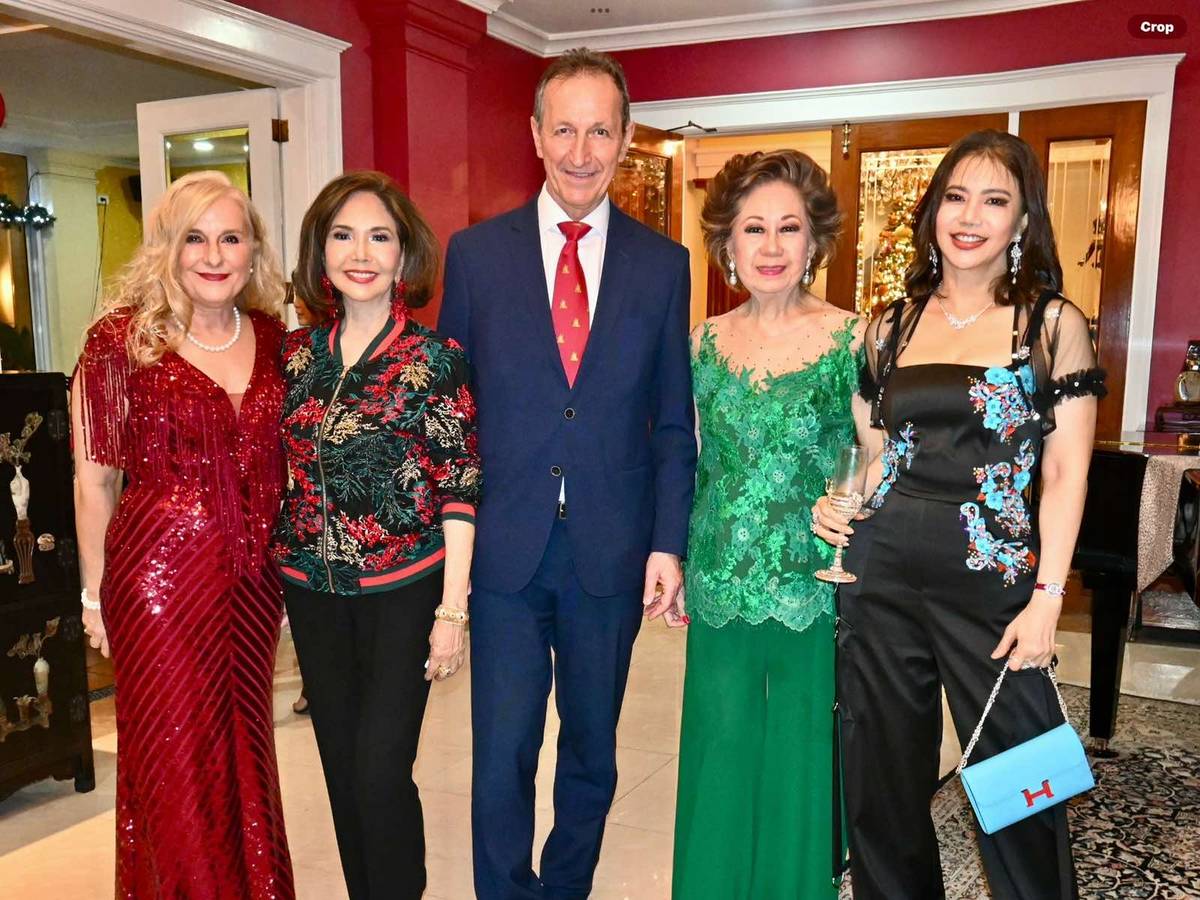 Madam Roswitha Brieger, Consul General of Monaco Fortune Ledesma, Ambassador of Austria Johann Brieger, Olga Severino Martel and the columnist.