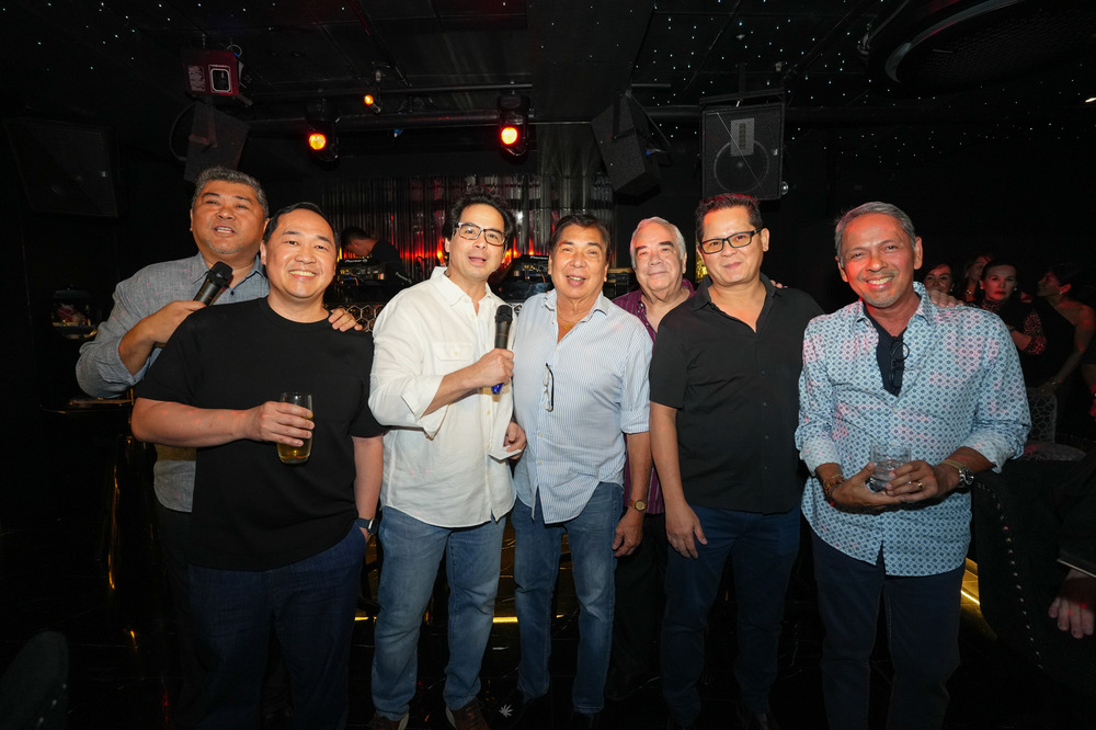 Nick Camcam, Vince Lao, Peter Hager, Louie Ysmael, Andre Khan, Angelo de Dios and Charlie Carmona.