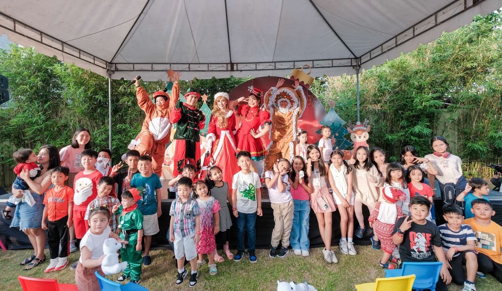 
'Merry Moments at Vertis North' brings holiday cheer to families