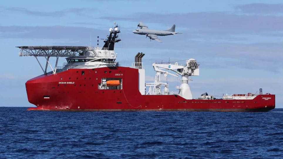 Malaysia agrees to resume search for missing MH370 plane