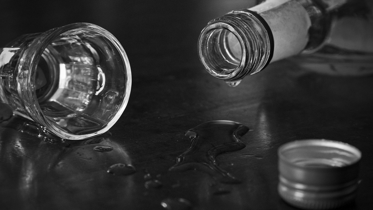 Doctors’ group warns of methanol poisoning this holiday season