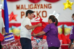 BBM spreads Christmas joy