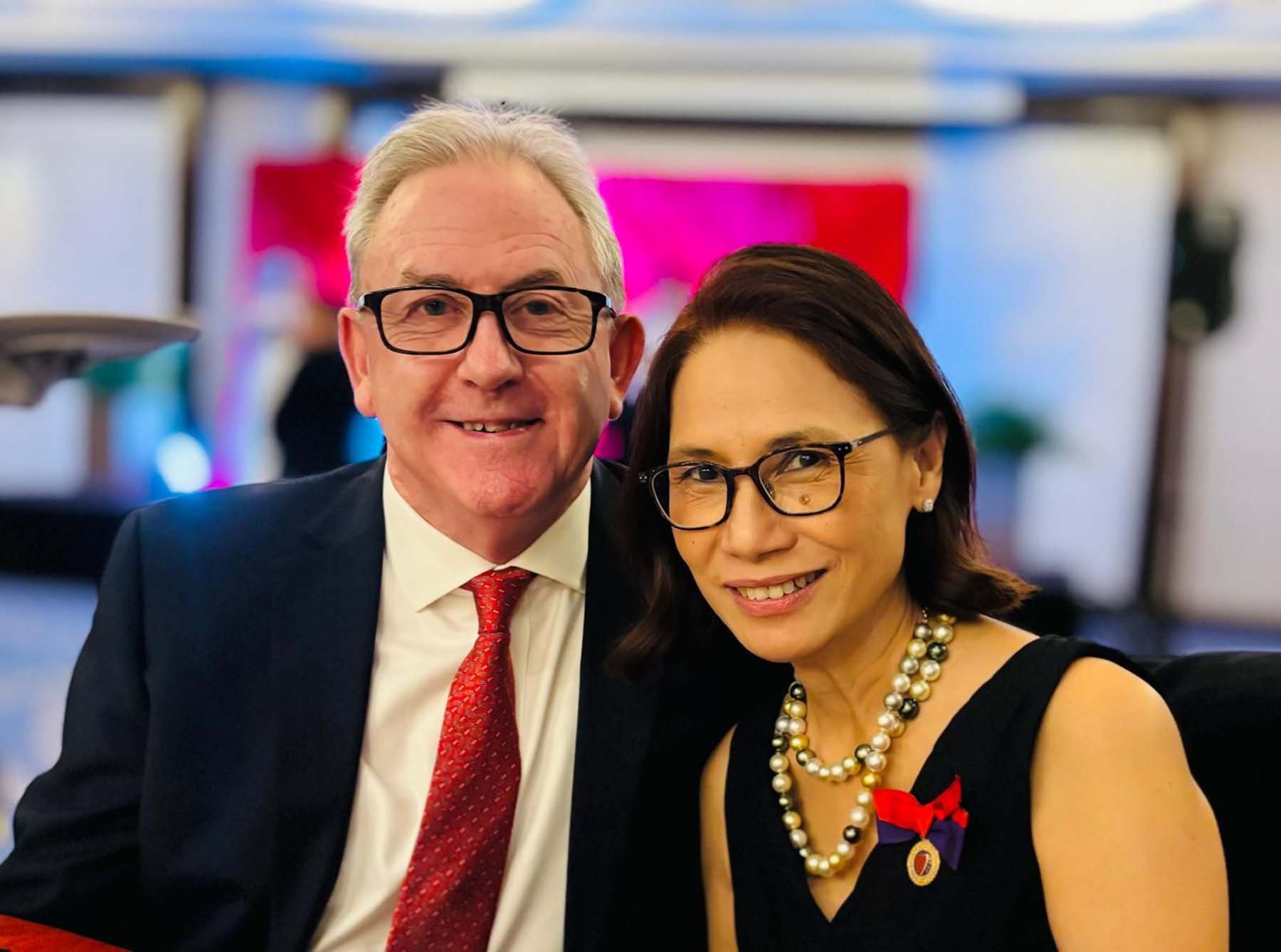 David Thomas with Dottie Wurgler, general manager of Sheraton Cebu Mactan Resort.