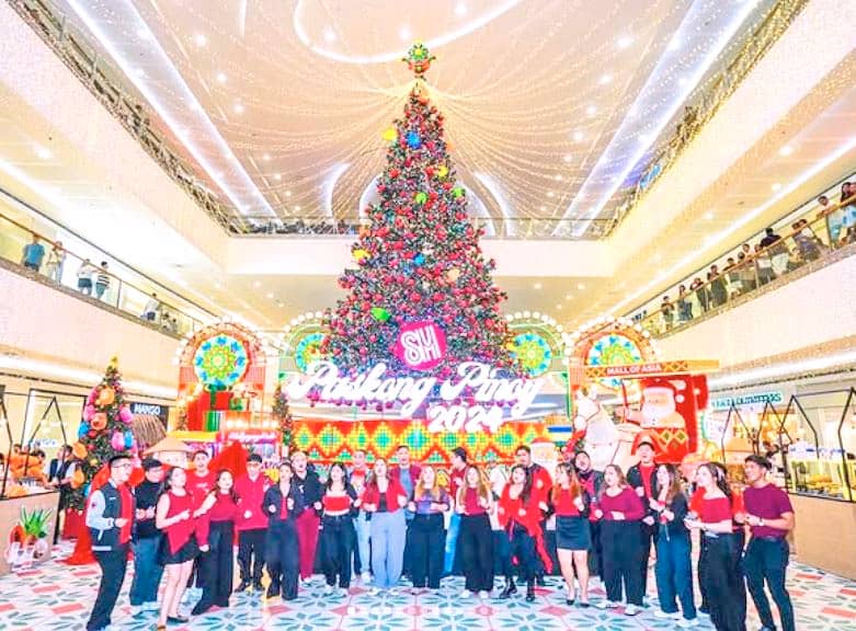 Every visit to SM during Christmas feels like stepping into a celebration of everything that makes this favorite season extraordinary.