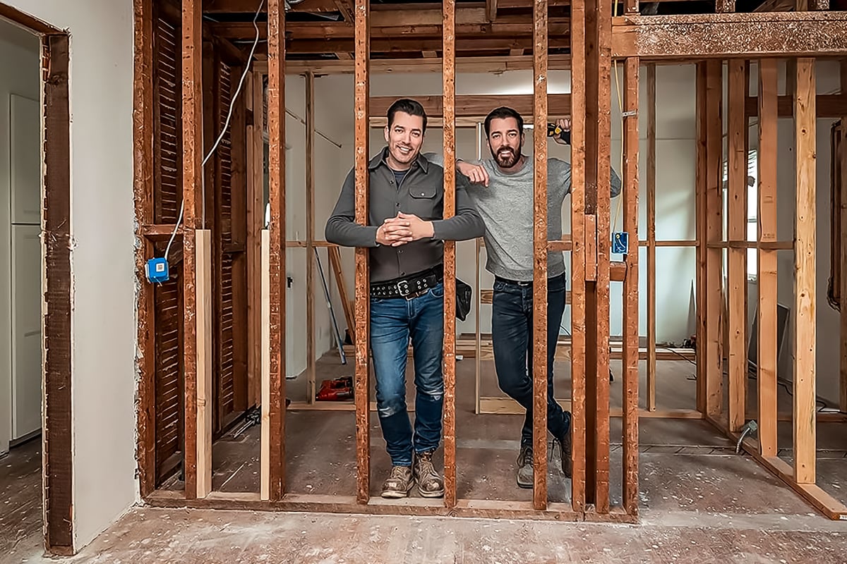From Property Brothers and Selena + Restaurant to Drag Race Philippines and We Bare Bears, there’s more to binge for each member of the family on Max – powered by PLDT Home!