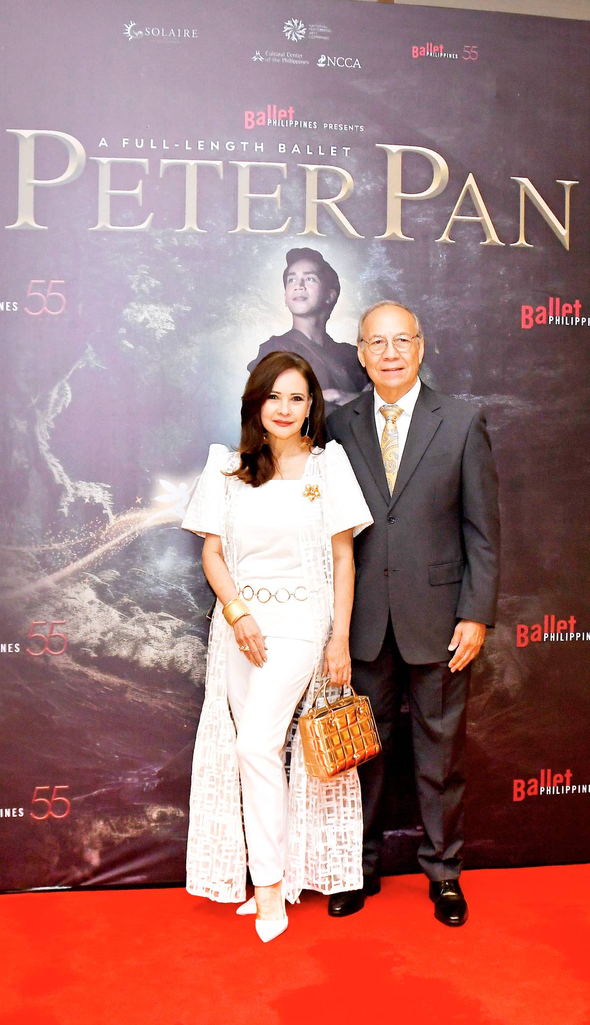 Lilibeth and Pacqui Campos.