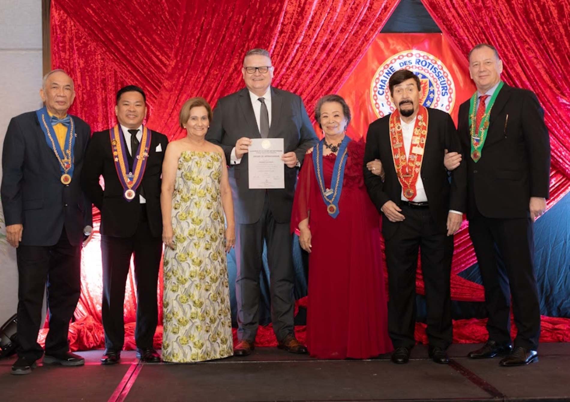 Marko Janssen, general manager of Radisson Blu Hotel, with board of directors Nestor Alonso, Joward Tongco, Honey Loop, Vivina Yrastorza, Michel Lhuillier and Hans Eulenhoefer.