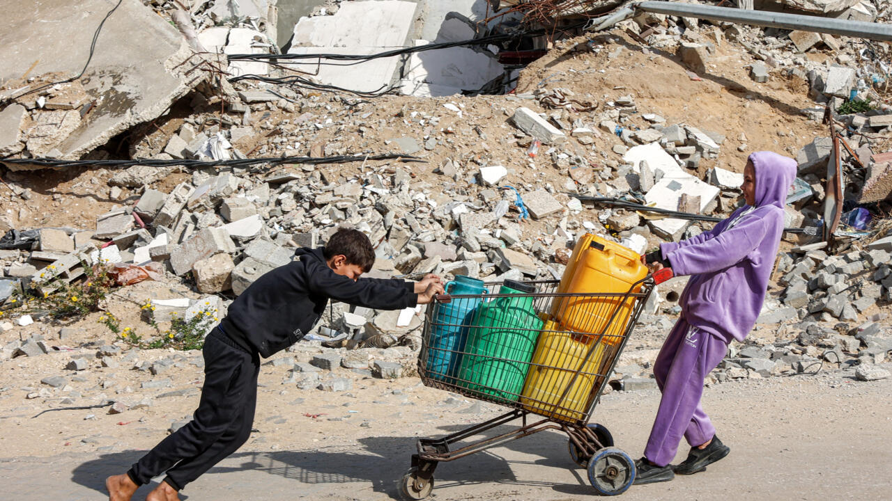 Gaza water service restored