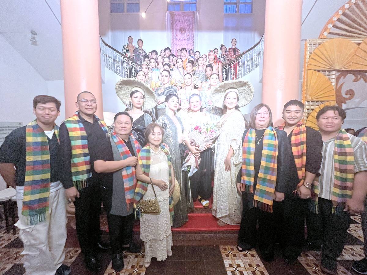 Encore. Fashion icon Patis Tesoro with Bacolod’s premiere fashion designers, muses and top models.