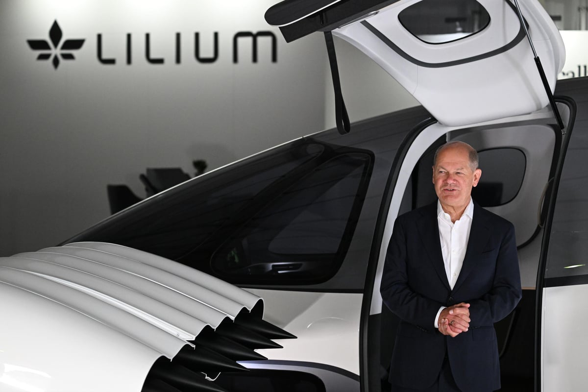Investors swoop in to save German flying taxi firm