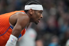 Shai drops 45, helps Thunder stretch streak