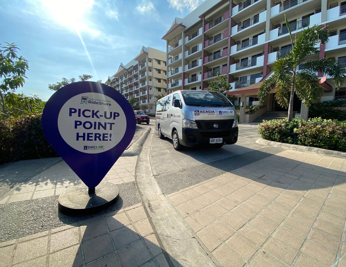 The Valeron Tower will be served by DMCI Communities’ RideShare, offering busy professionals easy access to central business districts and office locations.
