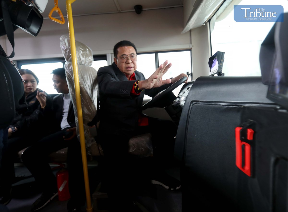 On Saturday, 28 December, 2024, senatorial candidate and LCS Group Chairman Chavit Singson, together with the LTOP group, showcased the LCS Group's 'E-Jeepney,' an all-electric jeepney designed to support the government's modernization program.