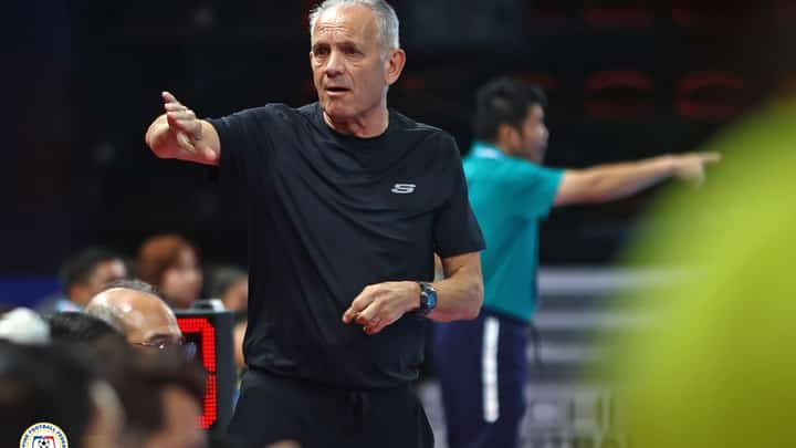 Vic Hermans is being eased out of the national women’s team with barely a few days before it competes in the AFC Women’s Futsal Qualification in Uzbekistan from 11 to 19 January.