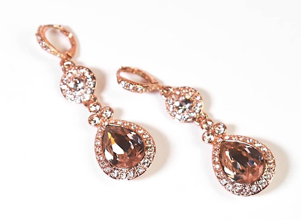 dangling earrings.
