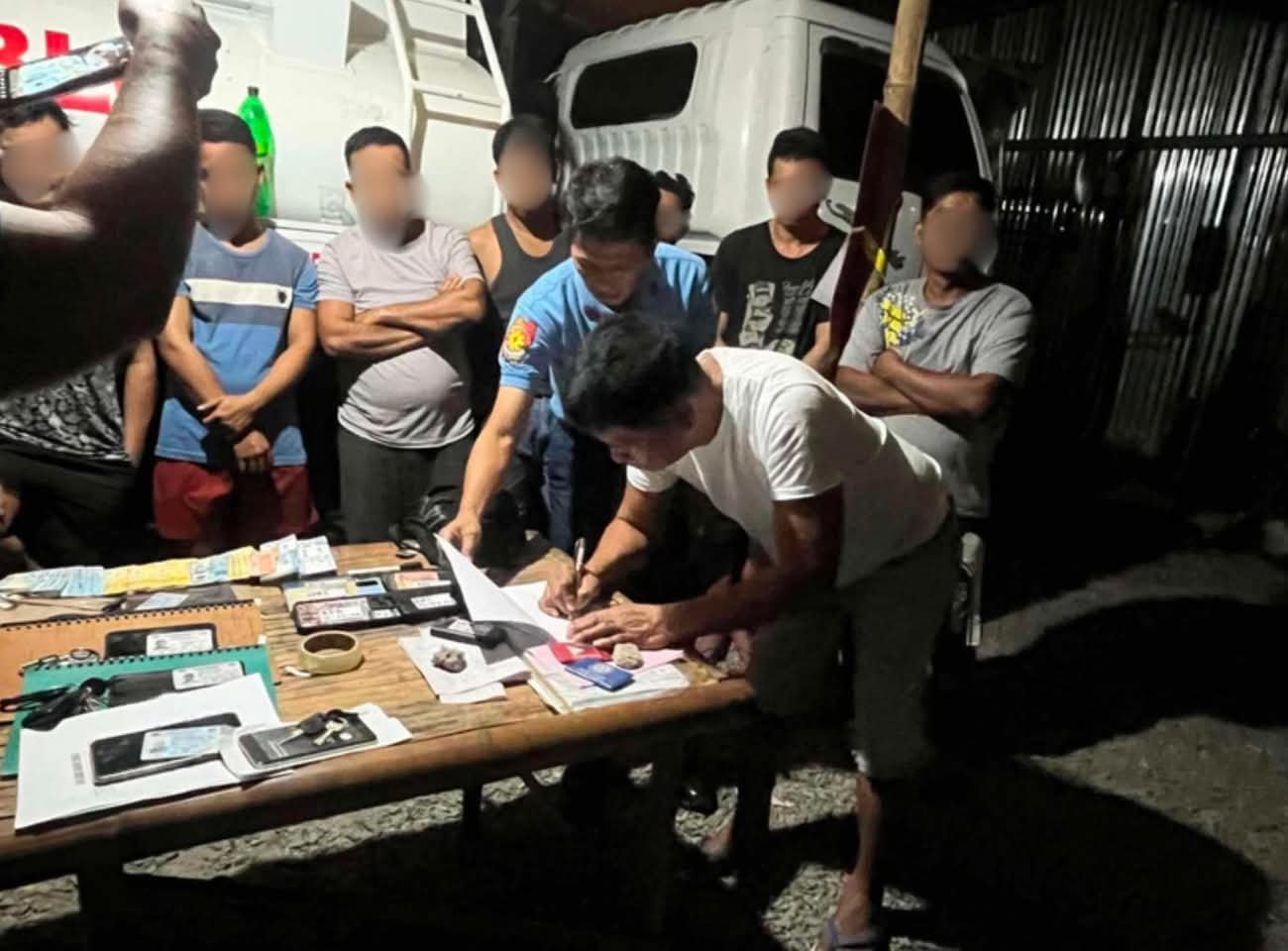 18 arrested for stealing diesel fuel 