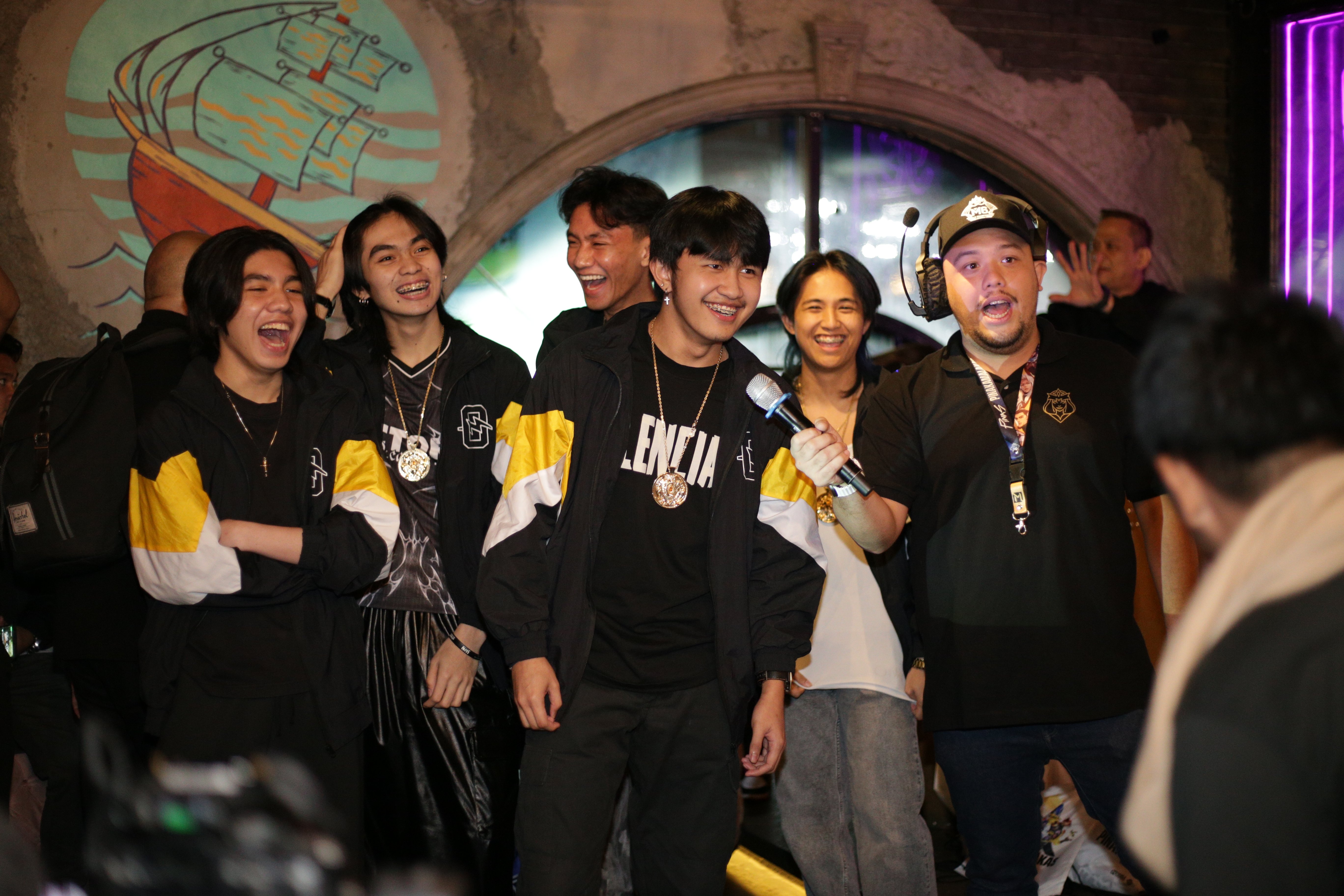 IN PHOTOS: Fnatic ONIC PH celebrates M6 triumph with thanksgiving party