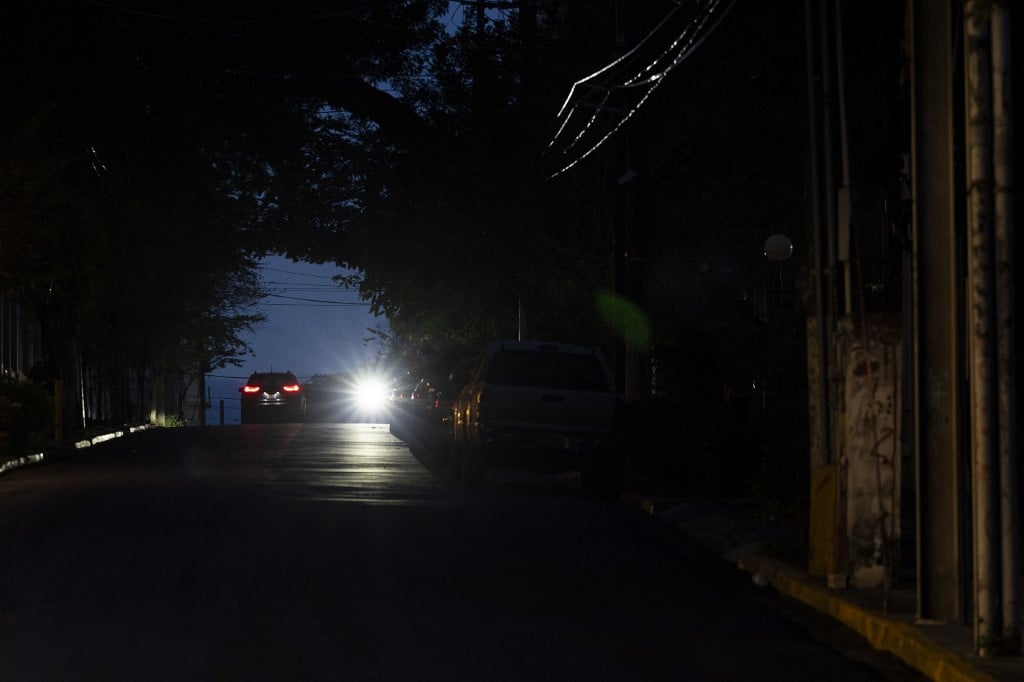 'Island-wide' outage hits Puerto Rico on New Year's Eve