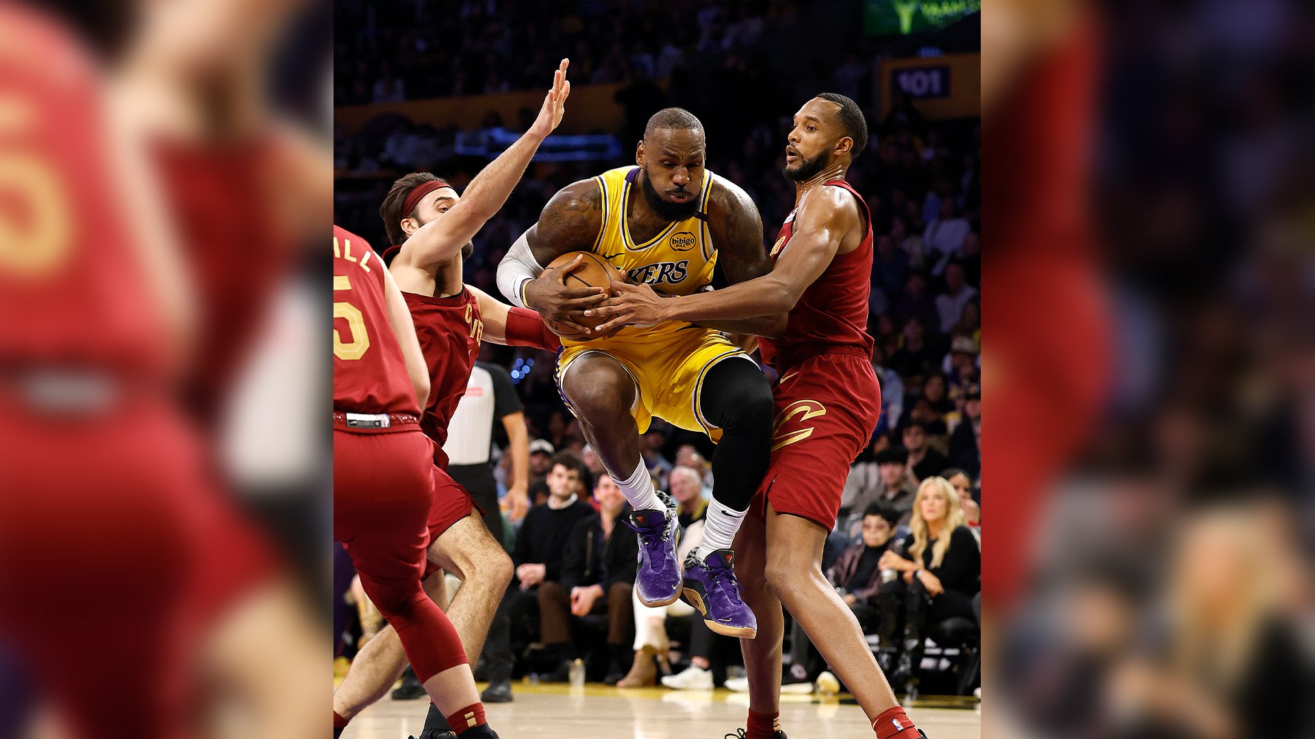 PARTY POOPER: Cavs spoil LeBron’s debut as 40-year-old