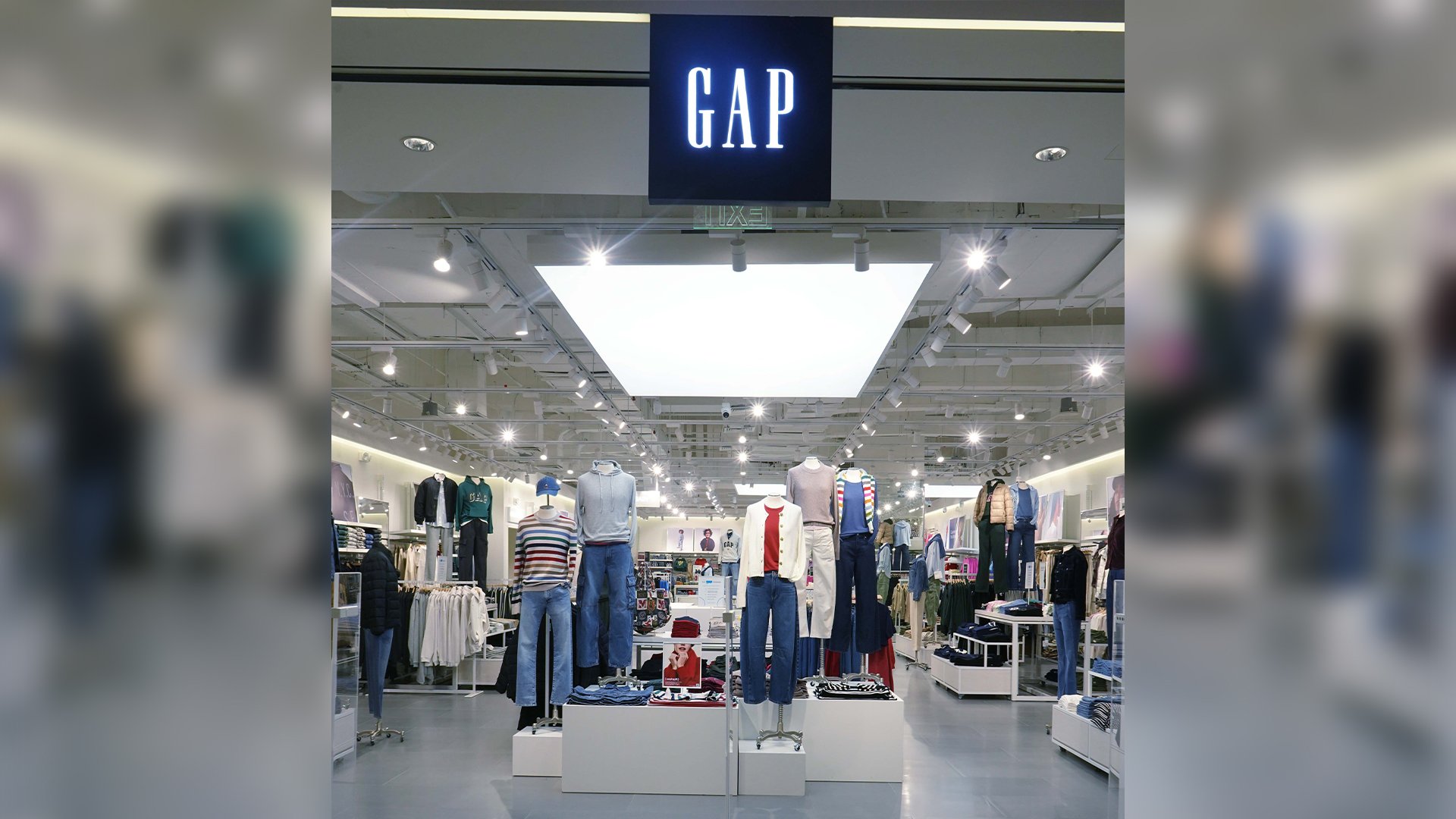 GAP reopened its flagship store at SM Mall of Asia.