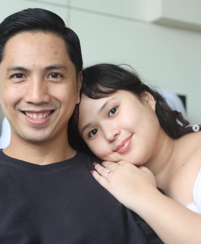 Janice de Belen and John Estrada's daughter Moira is now engaged