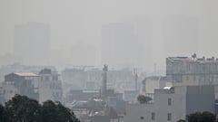 Vietnam's capital blanketed by toxic smog