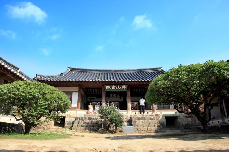Upcoming K-drama faces backlash for damaging cultural heritage site