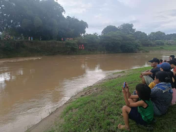 Laborer missing after swimming in flooded CDO River