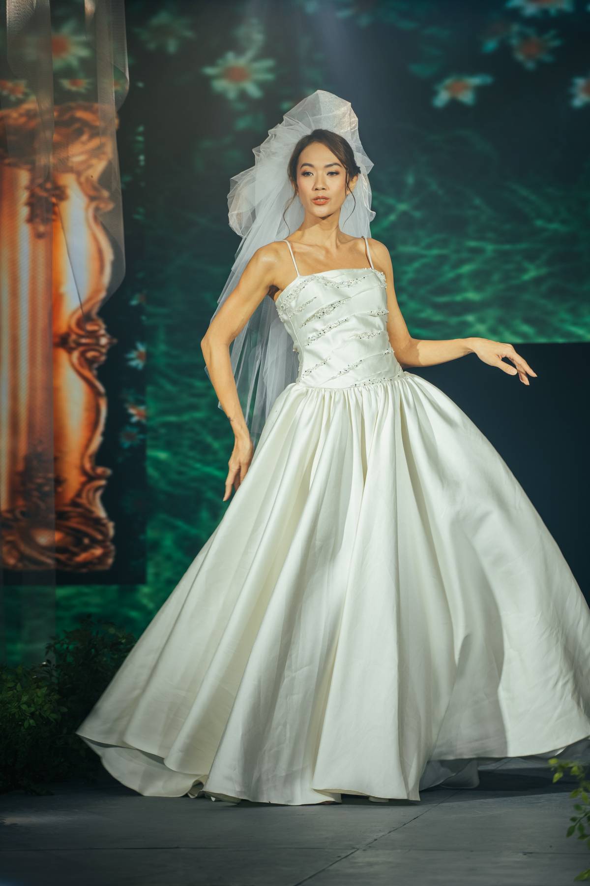 RICA Siena creation modeled by Justine Gabionza.