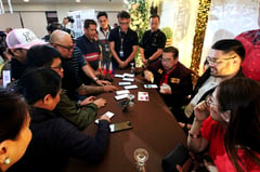 'Manong Chavit' Singson honors father's legacy with his word