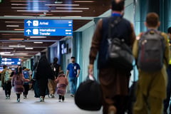 Around 300 Afghan nationals arrive in Phl for US visa processing