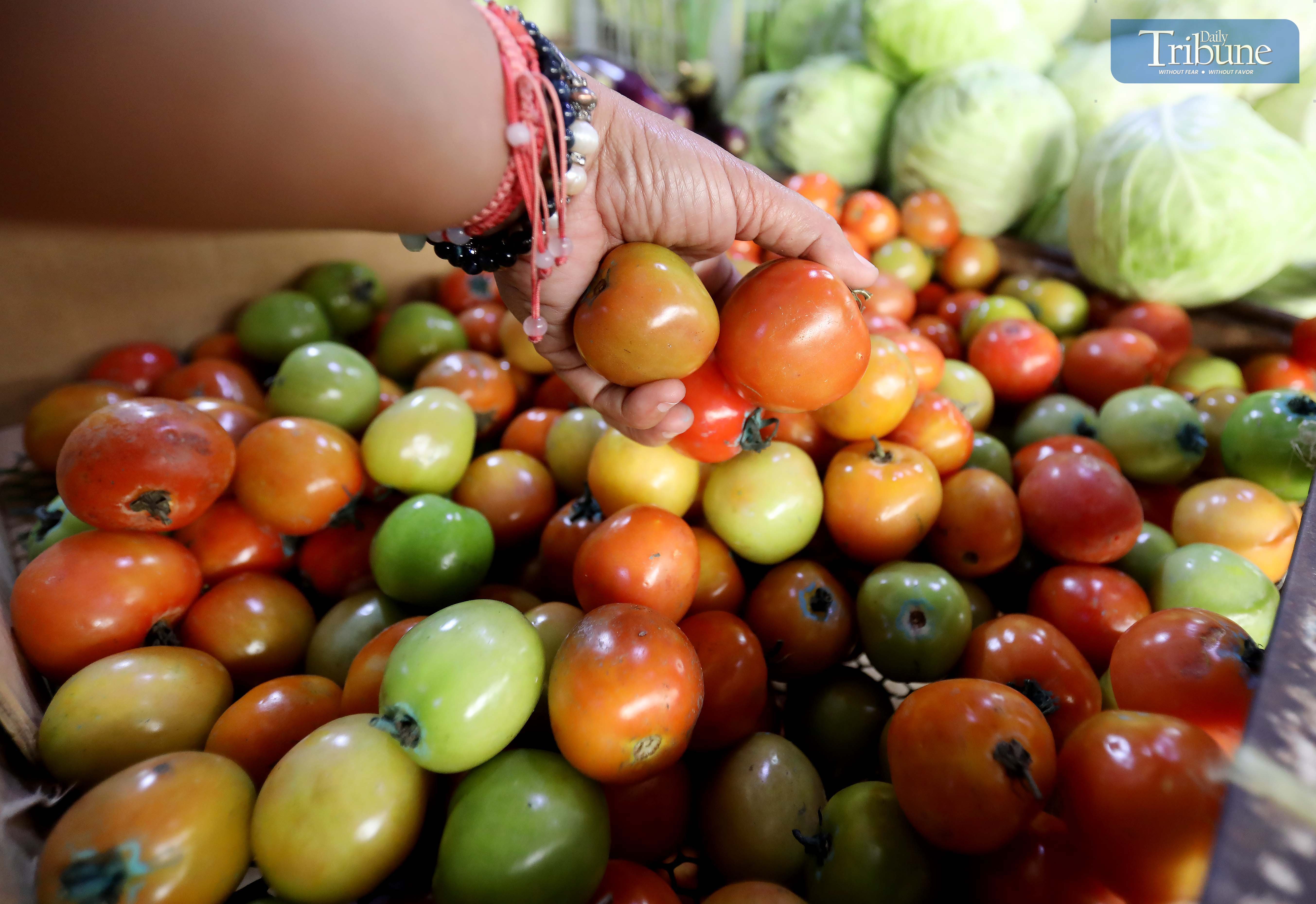 Food prices mixed in early February