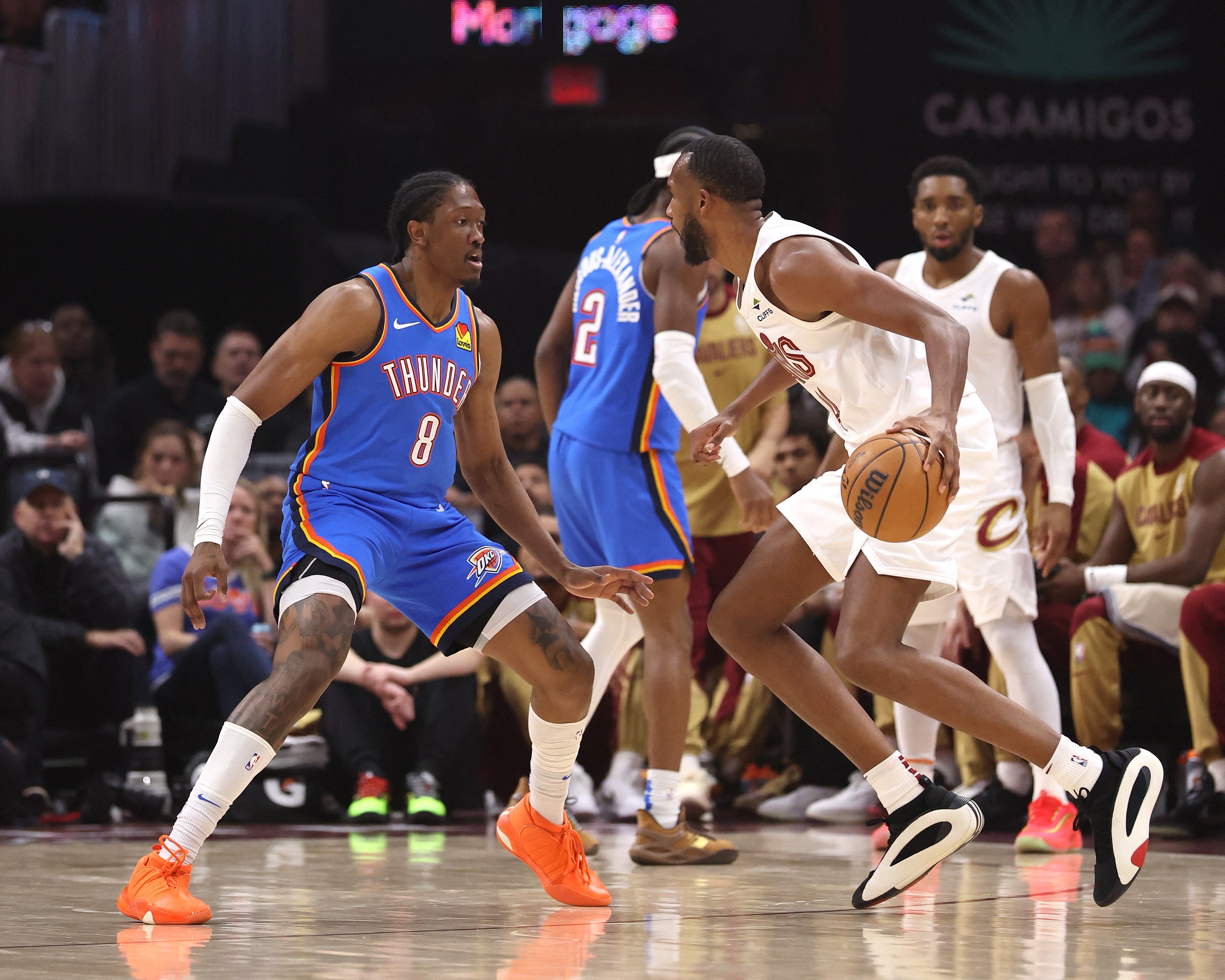 NBA-best Cavs win 11th in a row to end 15-game Thunder streak
