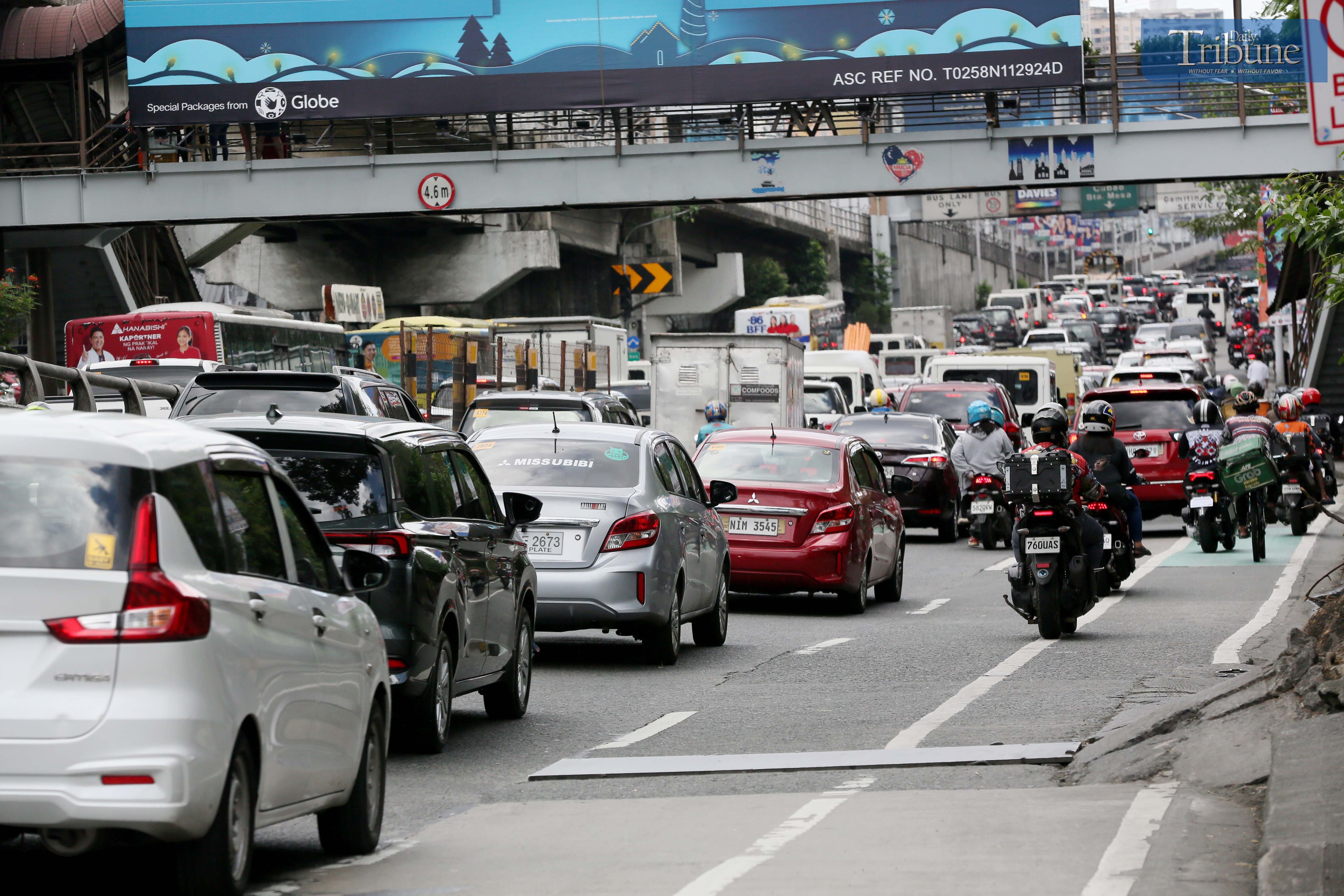 TNVS drivers file graft raps vs LTFRB-3 chief