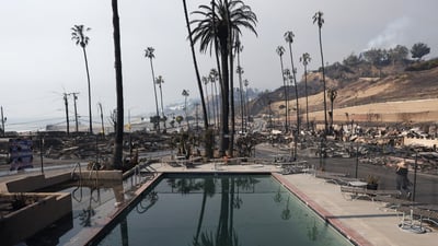 Paris Hilton among celebrities to lose homes in LA fires