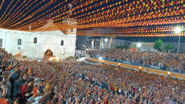 160,000 faithfuls join Walk with Jesus procession