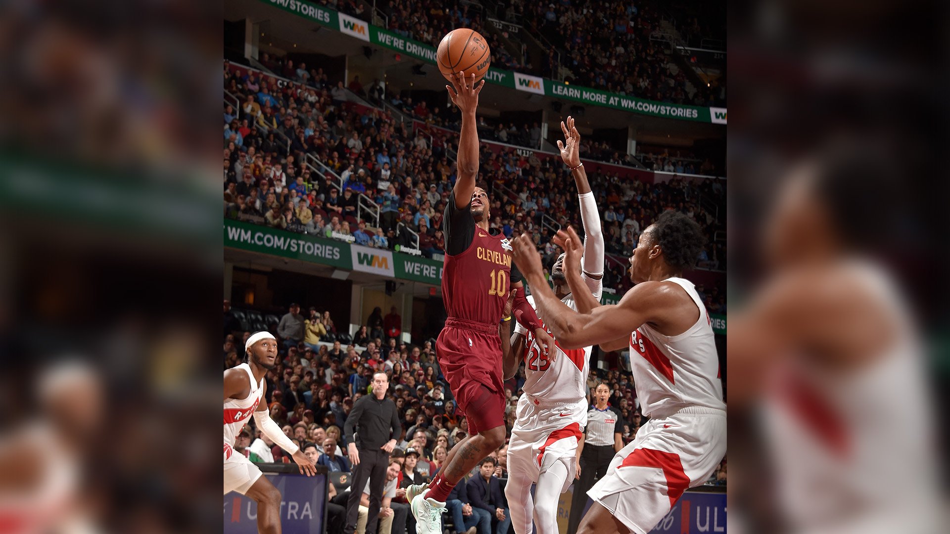 Garland drops 40 as Cavs keep rolling