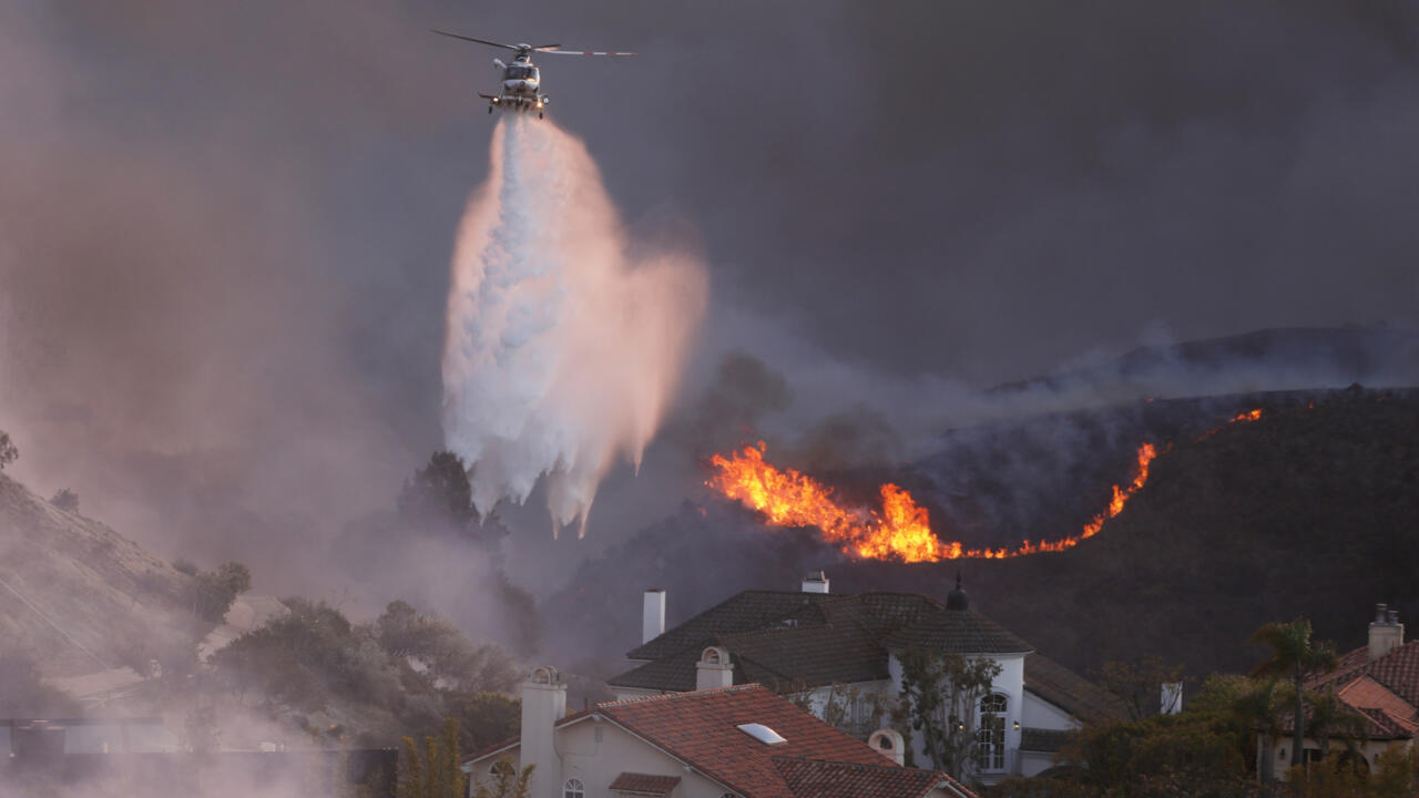 LA wildfires torch Lakers-Hornets game