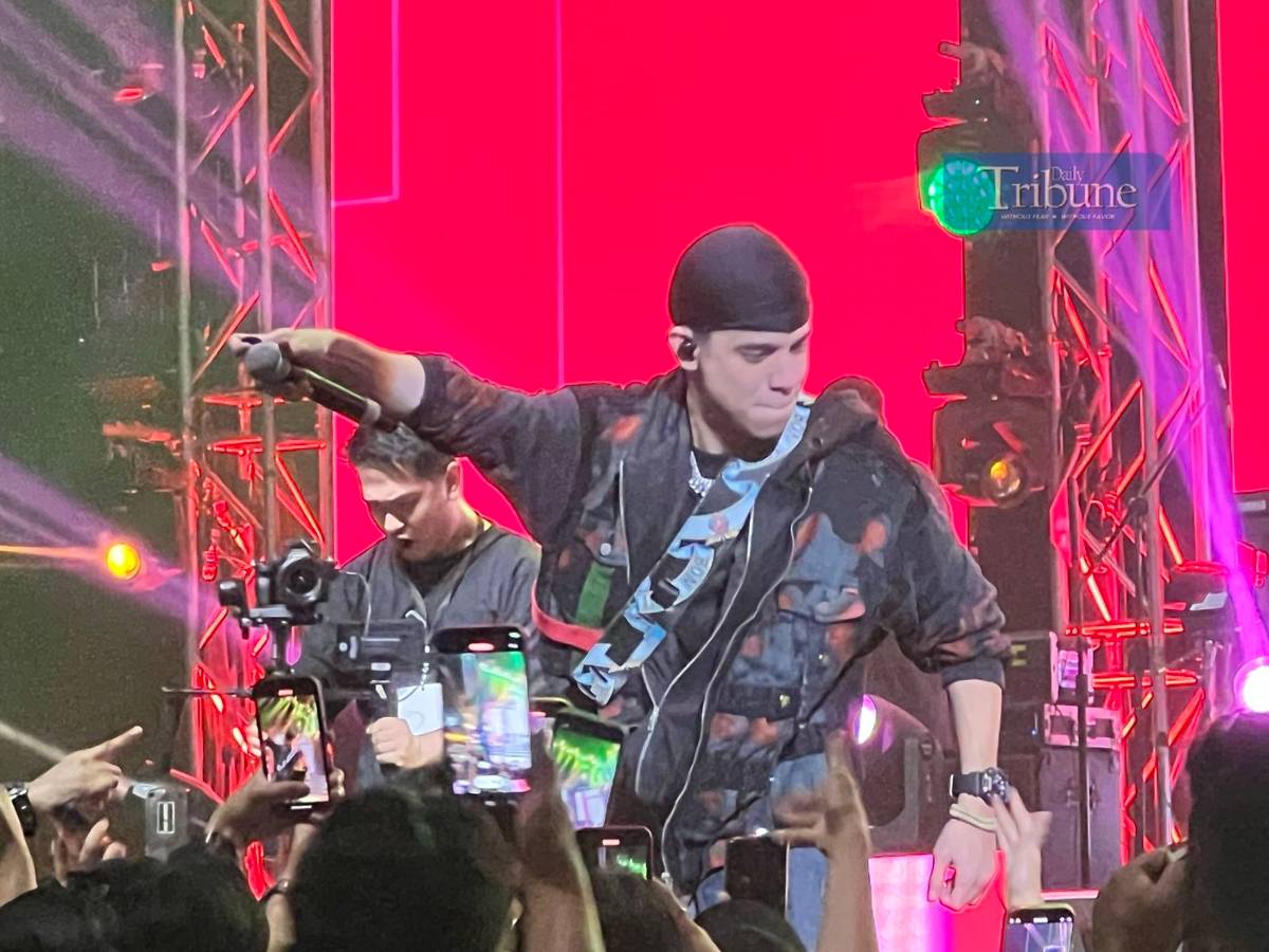 EZ Mil, the first Filipino to sign with Eminem's Shady Records, performed iconic rap songs including one from Eminem himself.