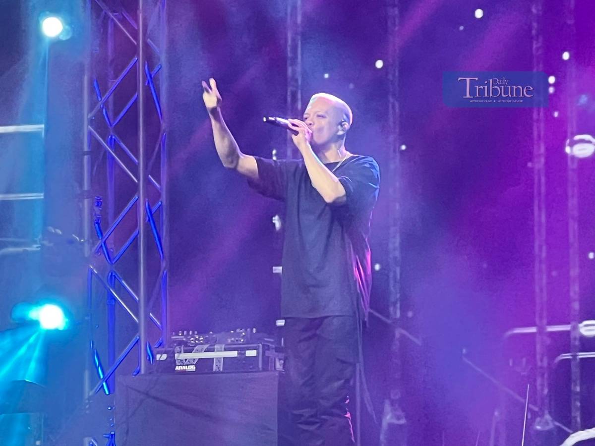 Rocker Bamboo captivated the audience with his electrifying live performance.