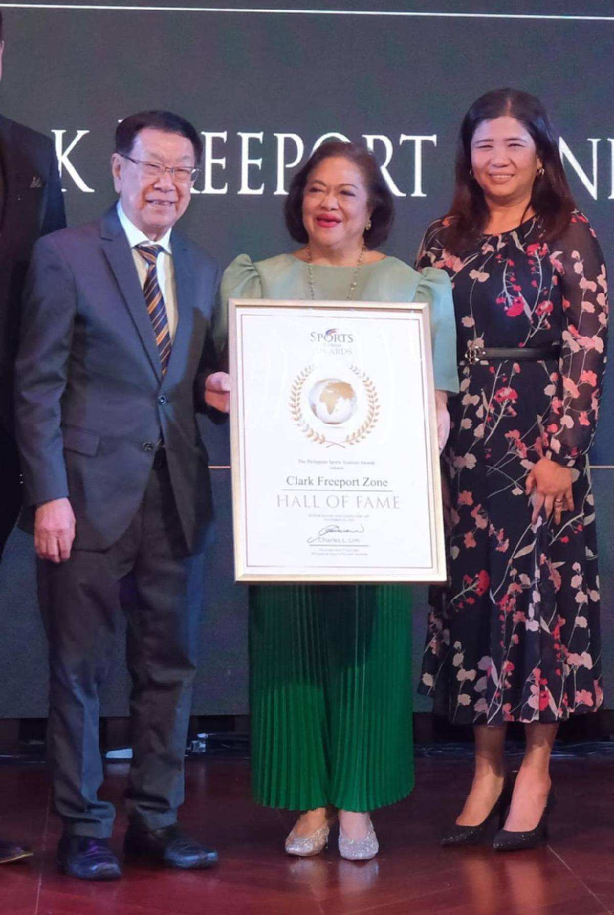 PSTA chairman Charles Lim, Atty. Agnes Devanadera, Clark Development Corp. president and CEO and Elenita Lorenzo, CDC Tourism promtions manager.