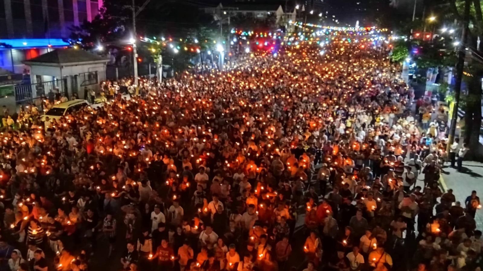 Thousands honor the 460th Feast of Señor Sto. Niño with penitential walk in Cebu
