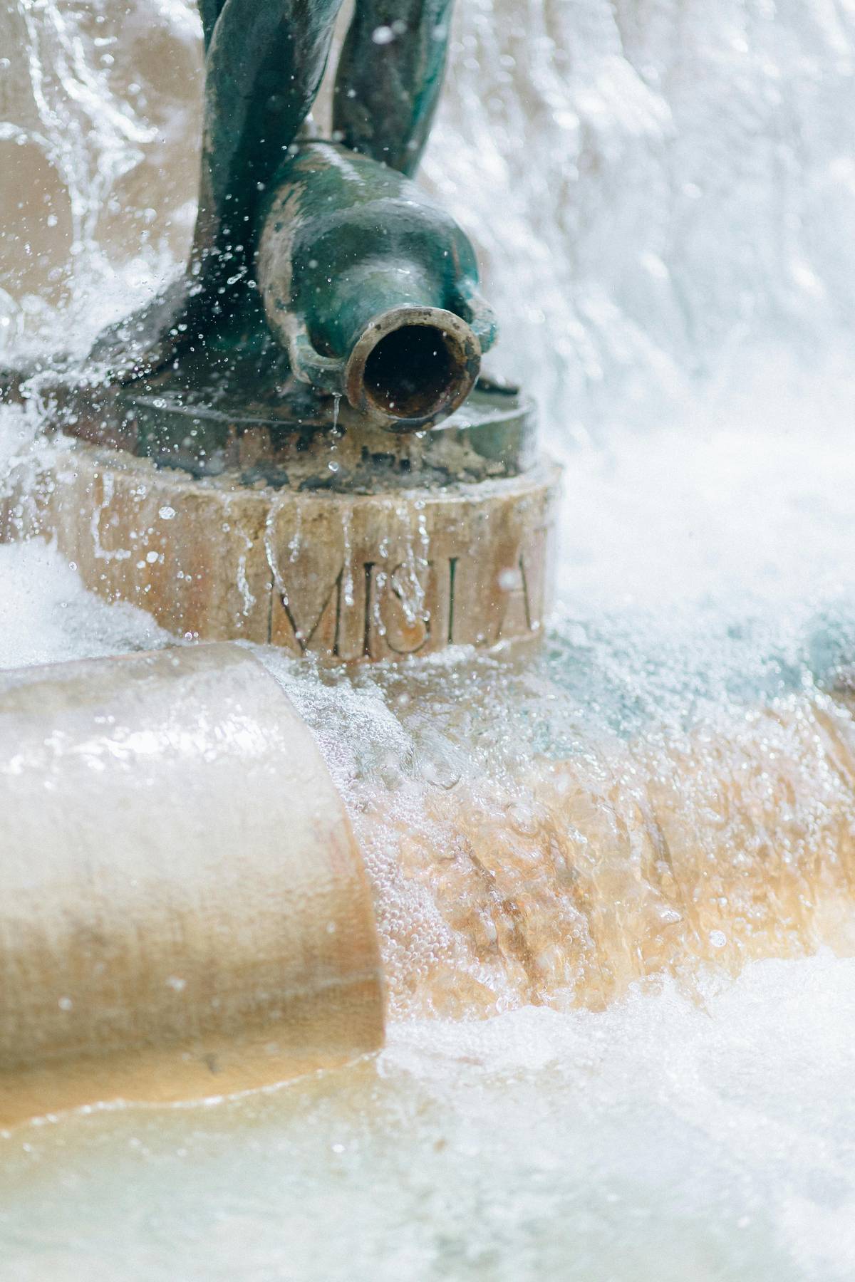 HOME fountain
