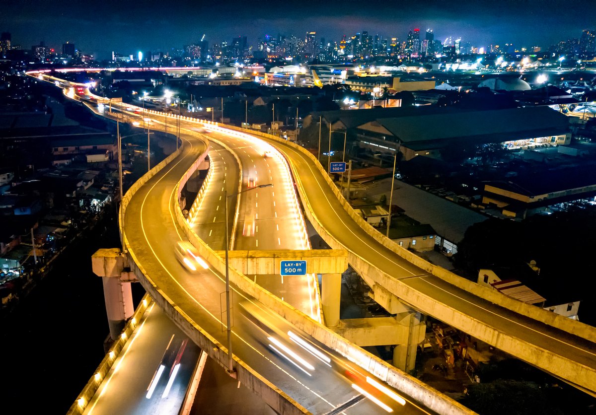 Bright lights on NAIAx highlight smoother 80 kph rides.