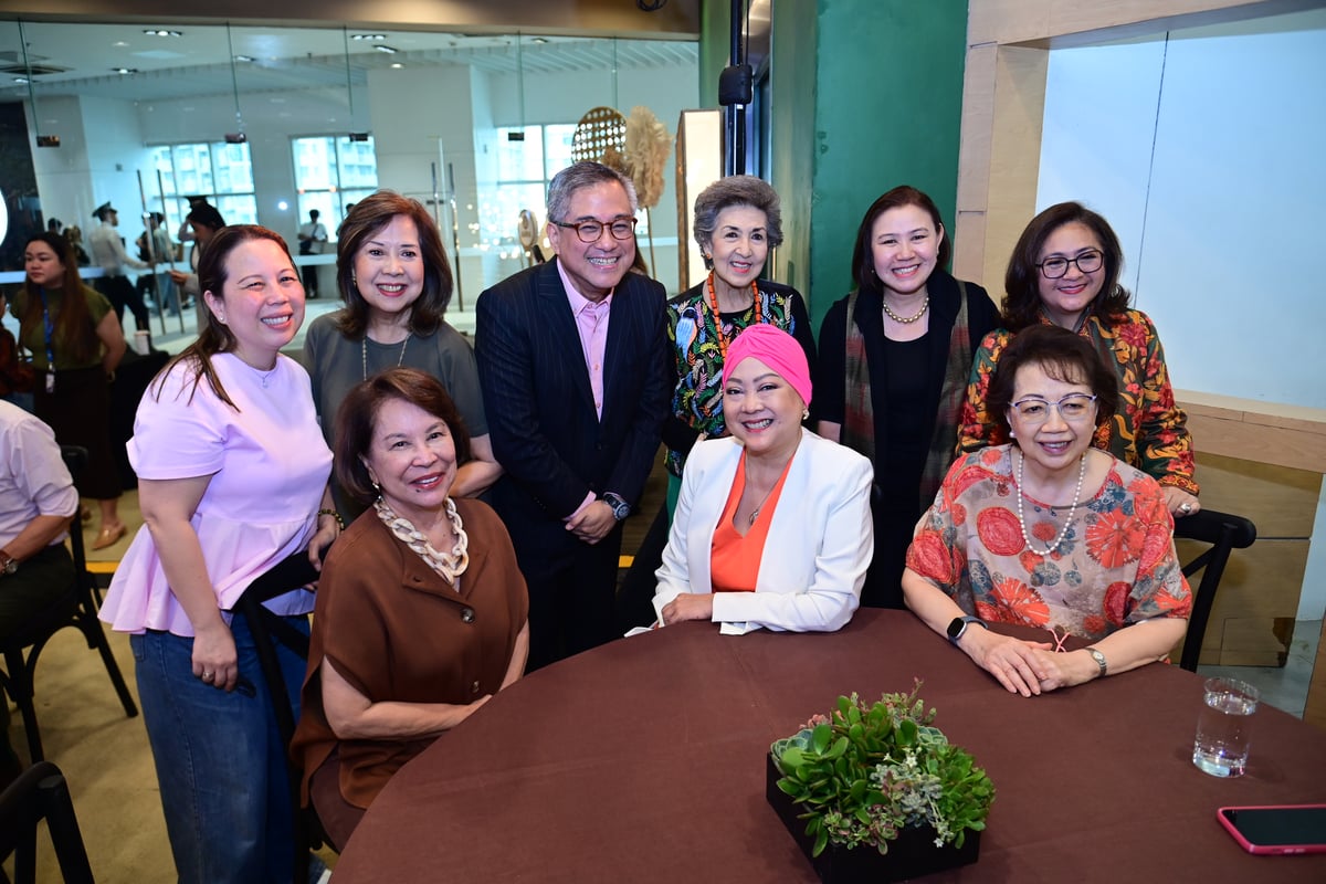 The gang's all here: (standing) Suyin Lee, Olivia Ferry, Rico Hizon, Maritess Pineda, Stella Cabalatungan, Grace Magno with (seated) Ada Mabilangan, Melissa Romualdez and Jeannie Abaya.
