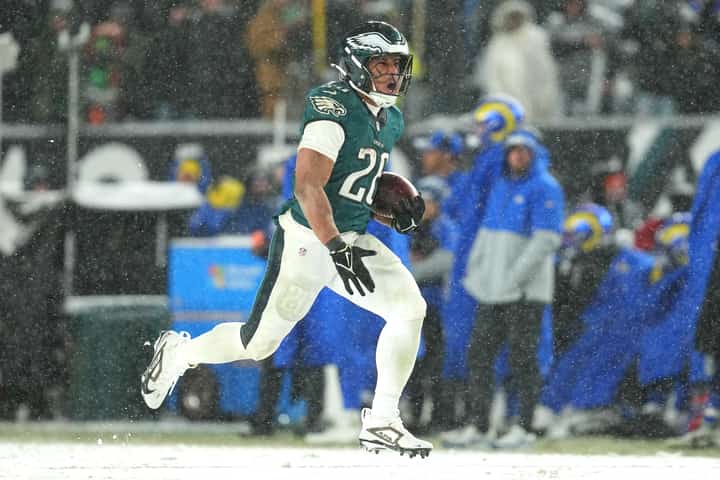 SAQUON Barkley shines in punishing weather to lift the Philadelphia Eagles to a 28-22 win over the Los Angeles Rams to advance to the NFC Championship game in the National Football League.