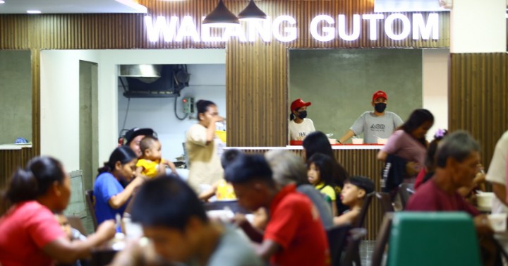 'Walang Gutom' beneficiaries avail of healthy food 