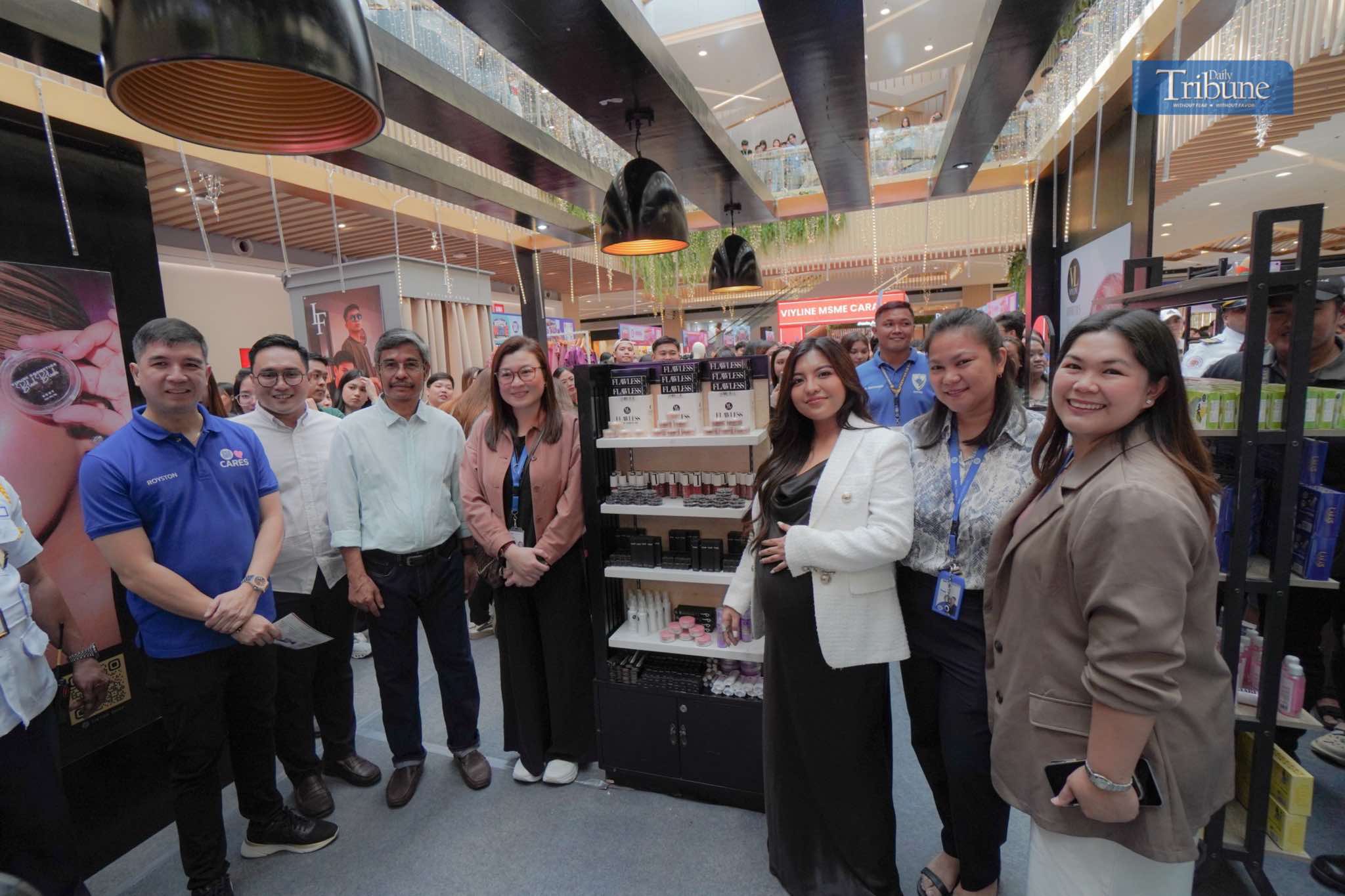20 MSMEs join social media influencer’s caravan at SM City Bataan