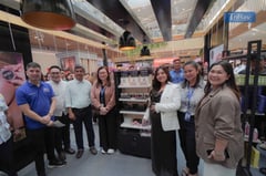20 MSMEs join social media influencer’s caravan at SM City Bataan